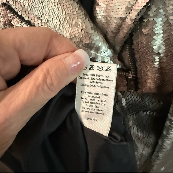 Mural Pewter Blazer with Metallic Finish - Picture 7 of 7